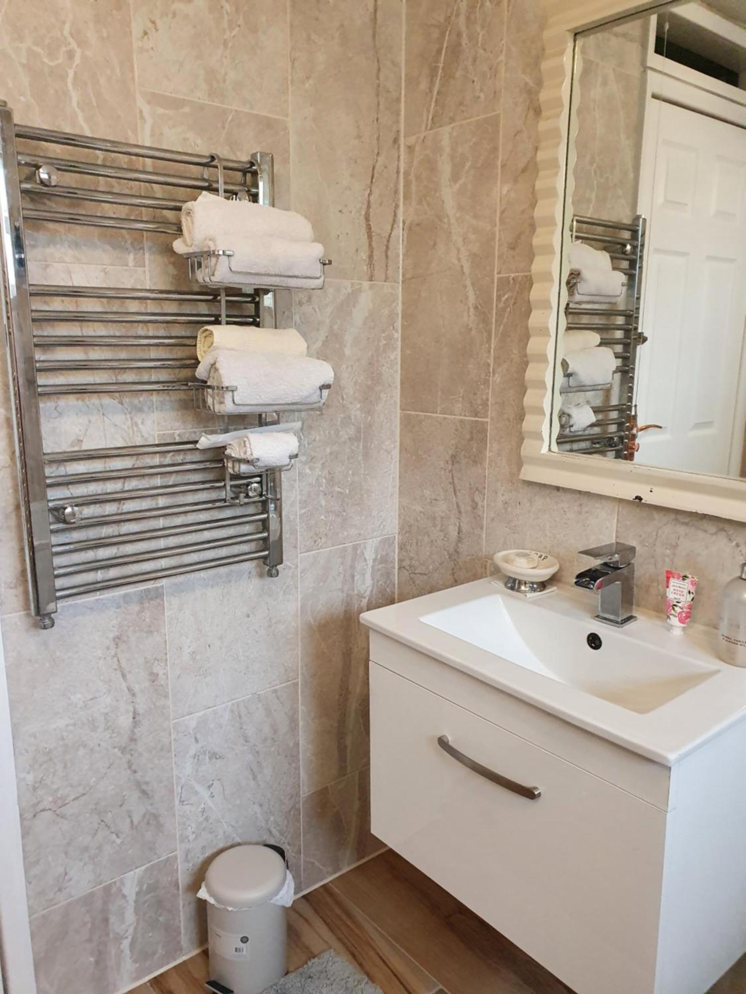 Exclusive rooms Londra Exterior foto