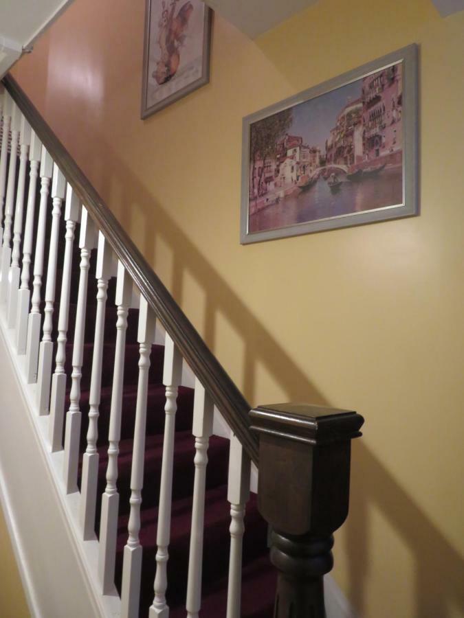 Exclusive rooms Londra Exterior foto